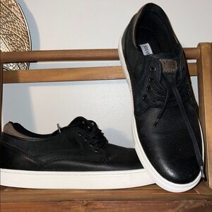 Steve Madden Black and White Sneakers